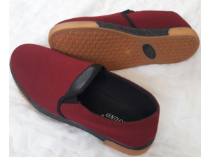 Red Round Shoes – Size:42